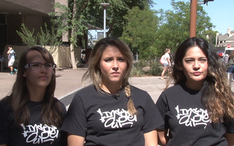 three-students-800x500