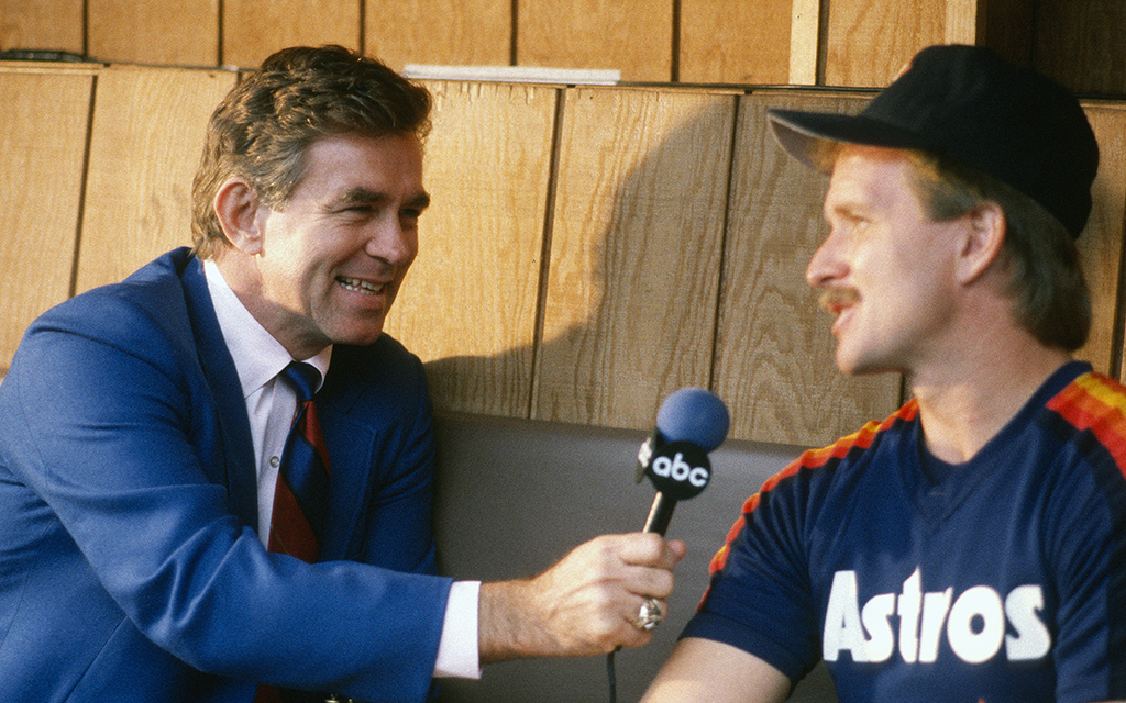Tim McCarver's experience as a former major league catcher translated seamlessly to the broadcast booth, where he served as a versatile voice for some of MLB's most notable moments. (Photo by Focus on Sport/Getty Images)