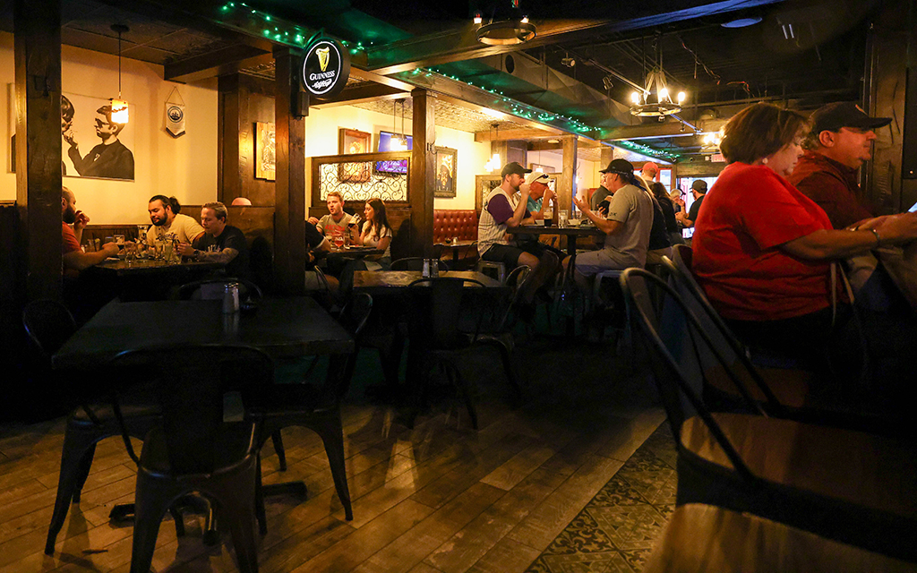 Downtown Phoenix bars and restaurants capitalize on the renewed excitement around the Diamondbacks' World Series run, welcoming a mix of diehard and casual baseball fans. (Photo by Reece Andrews/Cronkite News)