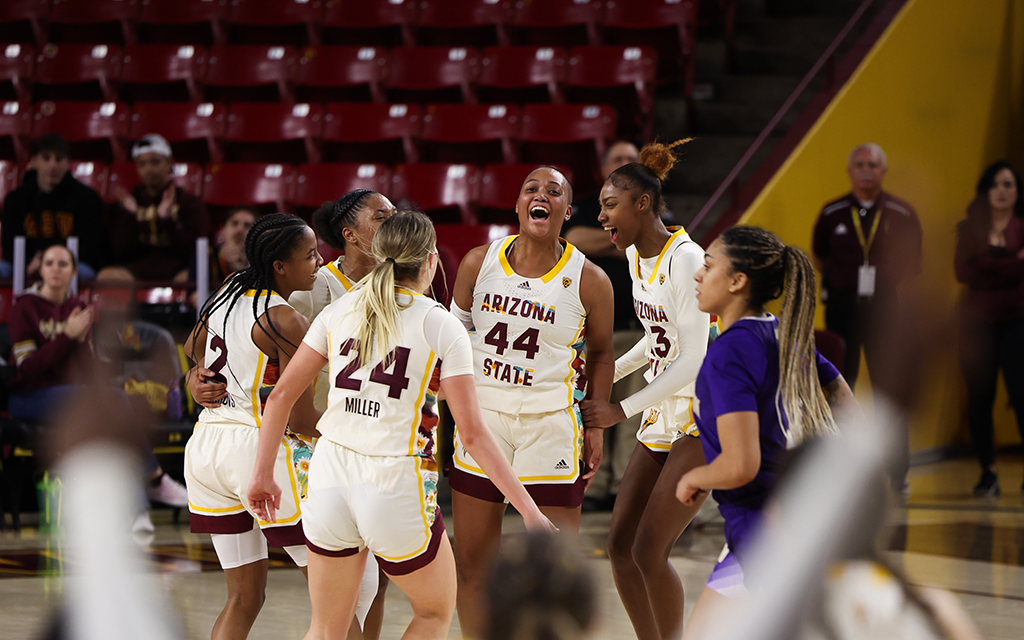 Despite facing challenges, Isadora Sousa remains focused on her aspirations of playing professional basketball in Brazil and coaching to empower female basketball players. (Photo by Emma Jeanson/Cronkite News)