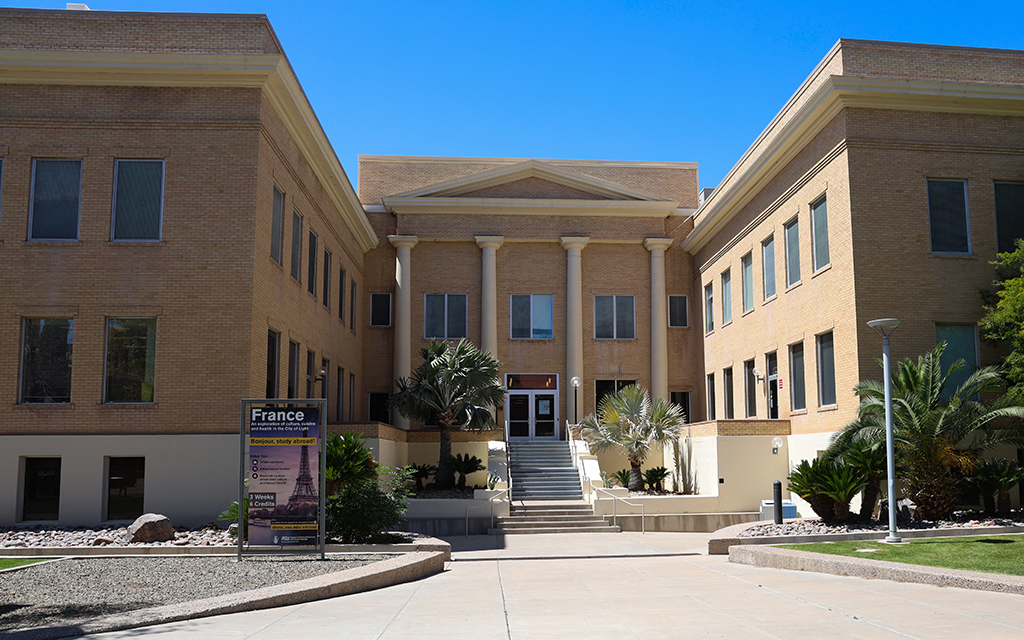 The School of Human Evolution and Social Change is the anthropological and archaeological research arm of Arizona State University. The school’s collections include Indigenous human remains and artifacts subject to repatriation under NAGPRA. (Photo by Chad Bradley/Cronkite News and the Howard Center for Investigative Journalism at ASU)